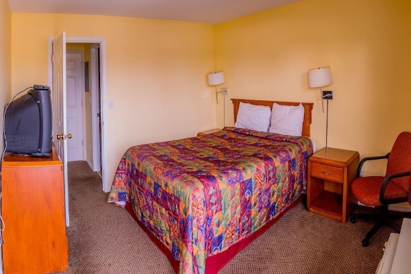 Sahara Courtyard Inn Penticton